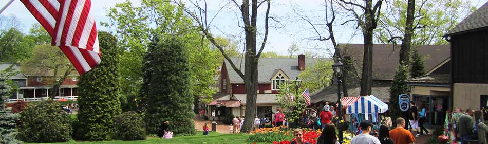 Peddler's Village is a 42-acre, outdoor shopping mall featuring 65 retail shops and merchants, 3 restaurants, a 71 room hotel and a Family Entertainment Center. in the Warminster, Bucks County PA area